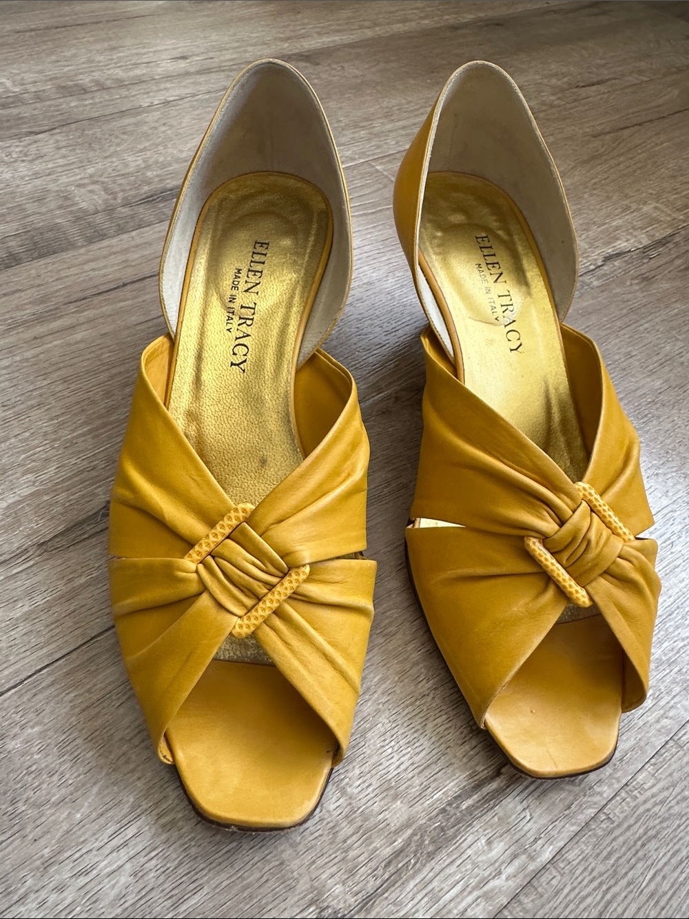 Vintage Ellen Tracy Yellow Knotted Peep-Toe Sandals